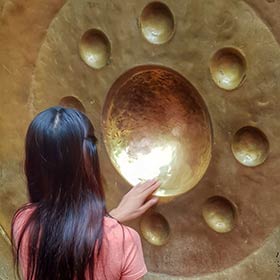 Les artisans du gong