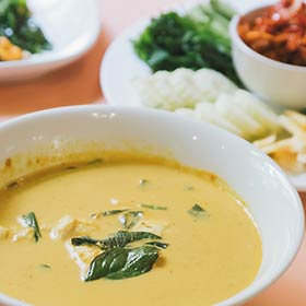 Le curry de crabe du chef Korn sur Arte